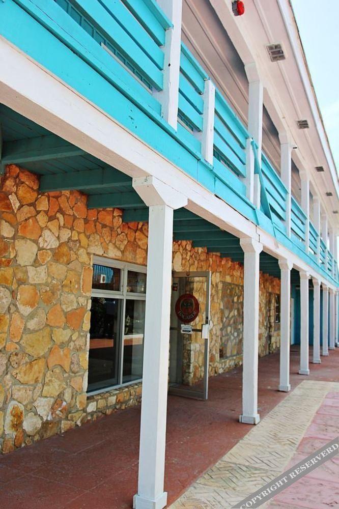 Two Turtles Inn จอร์จทาวน์ ภายนอก รูปภาพ